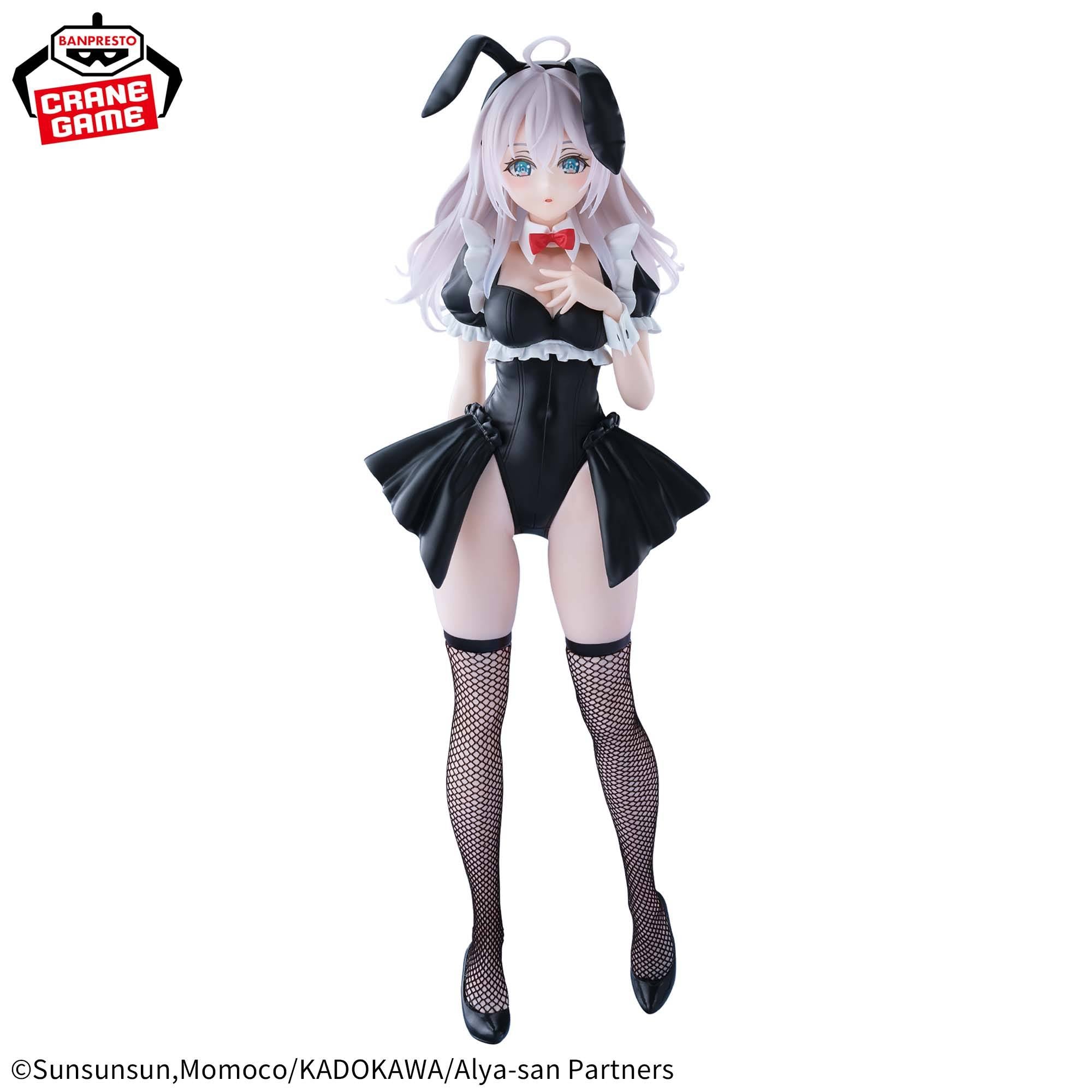 Estatua de Alya Bunny Ver. Glitter & Glamours de 28 cm, con cabello lavanda, traje de conejita negro y medias de red.