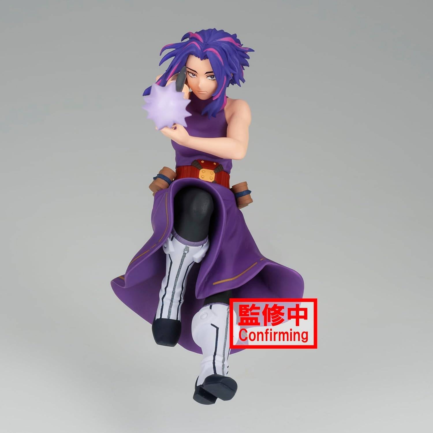 Estatua de Lady Nagant de Boku No Hero Academia en vestido morado, cabello púrpura, y botas blancas, sosteniendo una esfera de energía.