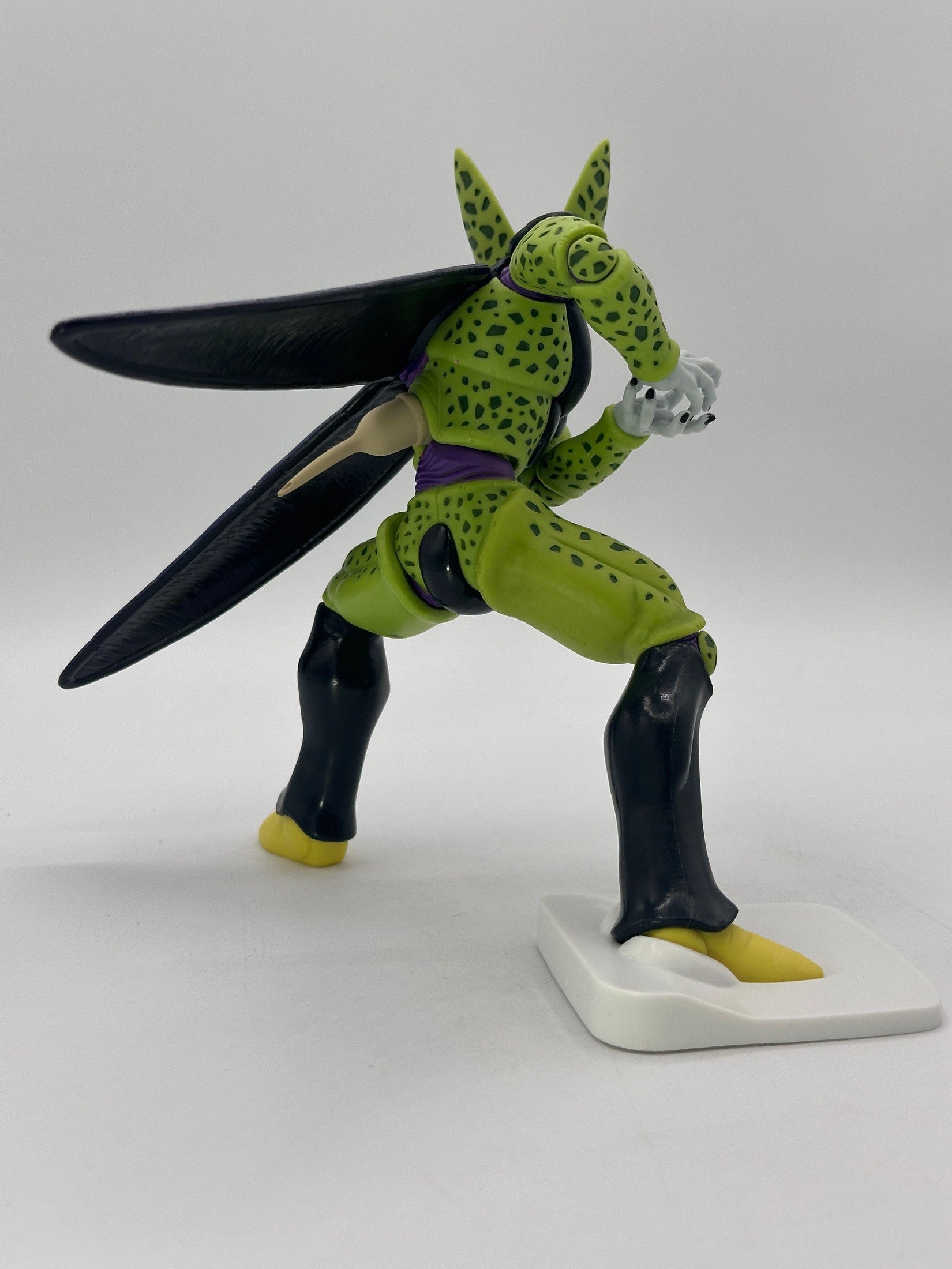 DRAGON BALL FIGURA CELL MATCH MAKERS BANPRESTO MUY BUEN ESTADO