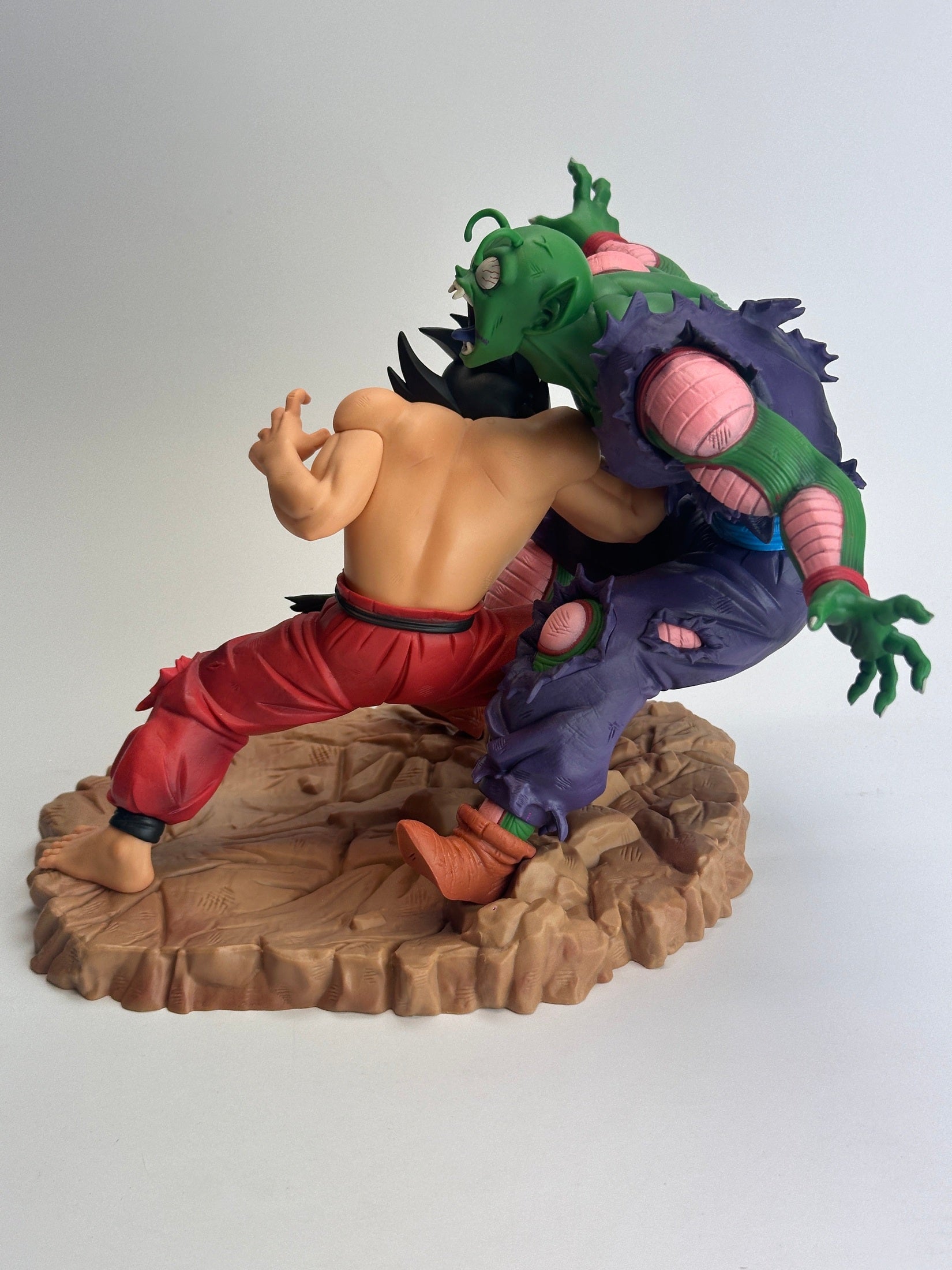 DRAGON BALL FIGURA DRAGON HISTORY PREMIO A PICCOLO VS SON GOKU REVIBLE MOMENT ICHIBAN KUJI MUY BUEN ESTADO