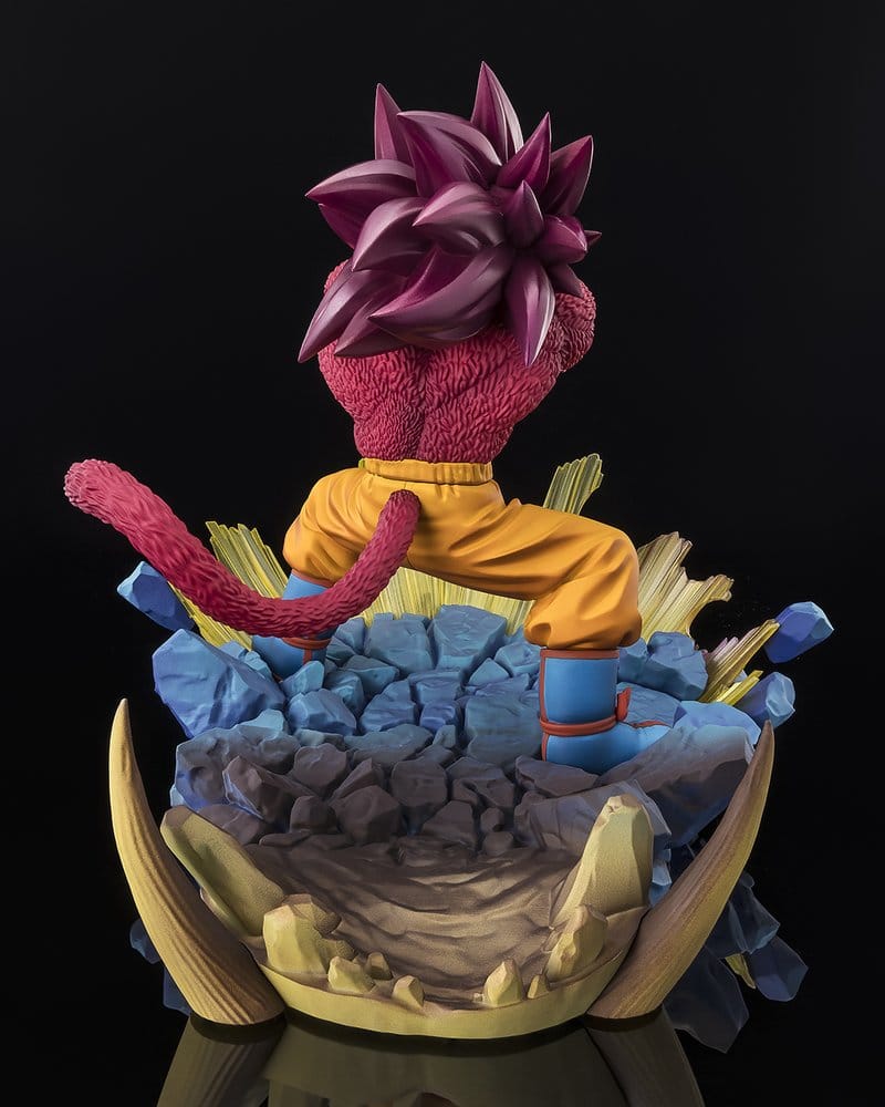 DRAGON BALL DAIMA ESTATUA PVC FIGUARTSZERO EXTRA BATTLE SUPER SAIYAN 4 SON GOKU DAIMA