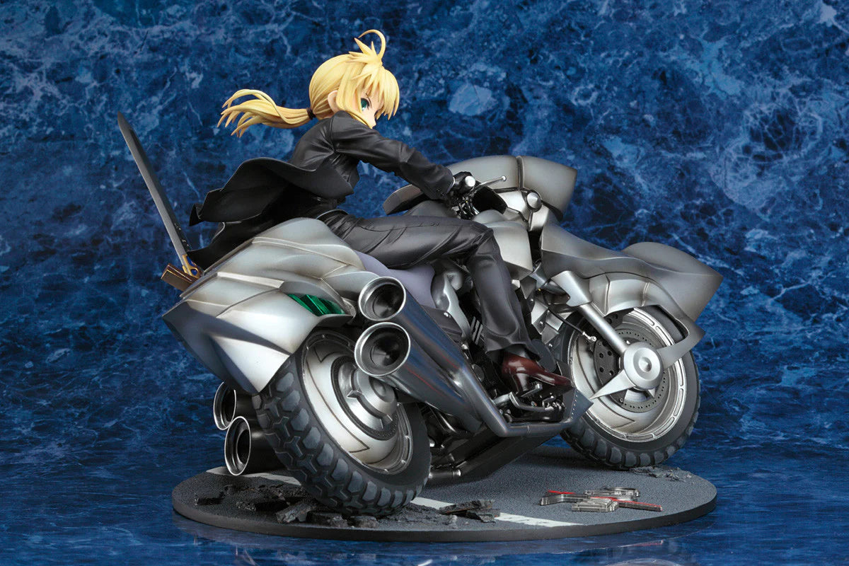 FATE ZERO SABER MOTORED CUIRASSIER 1/8 SCALE GOOD SMILE COMPANY