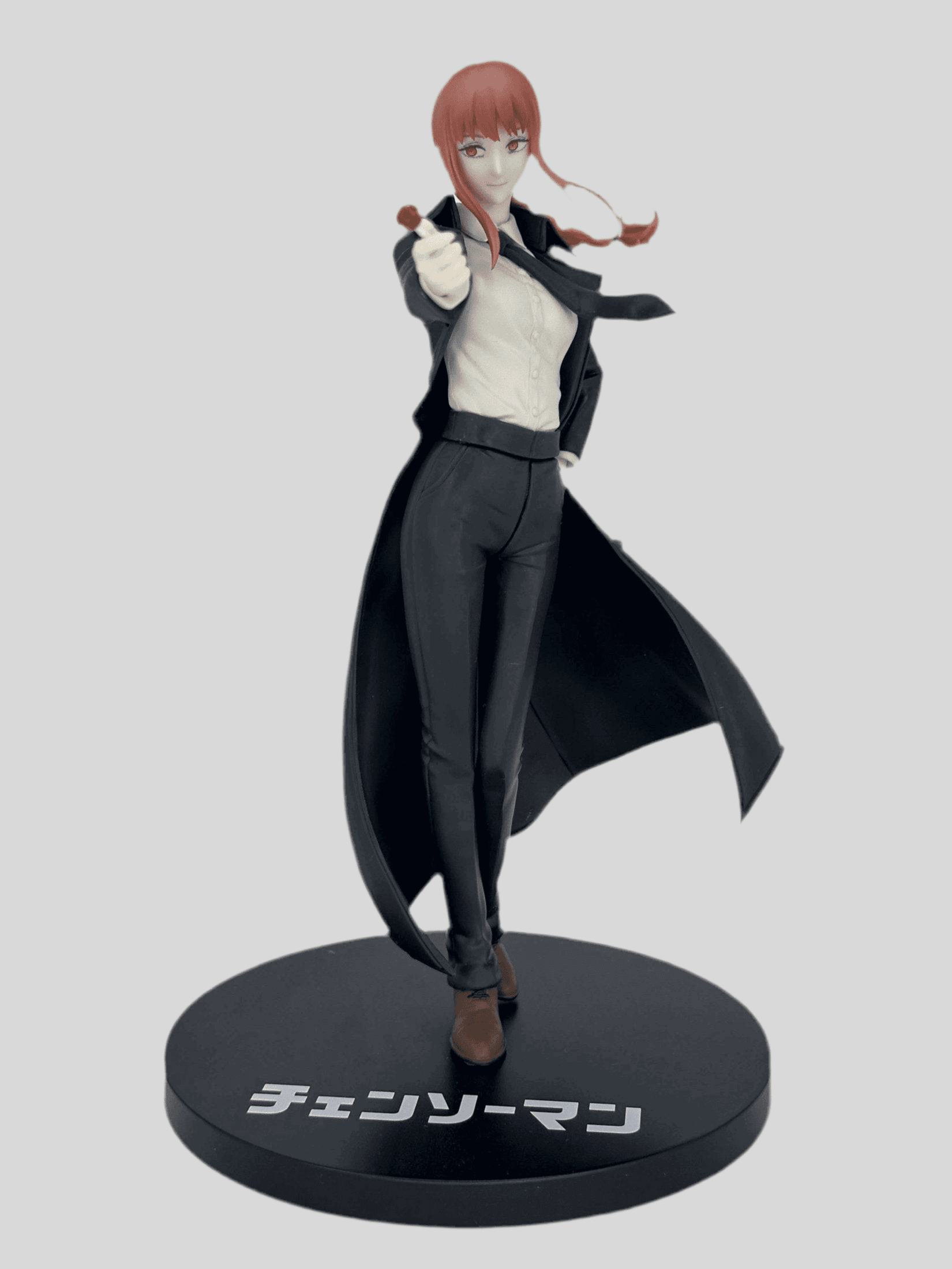FIGURA CHAINSAW MAN MAKIMA LUMINASTA SEGA STOCK JAPÓN