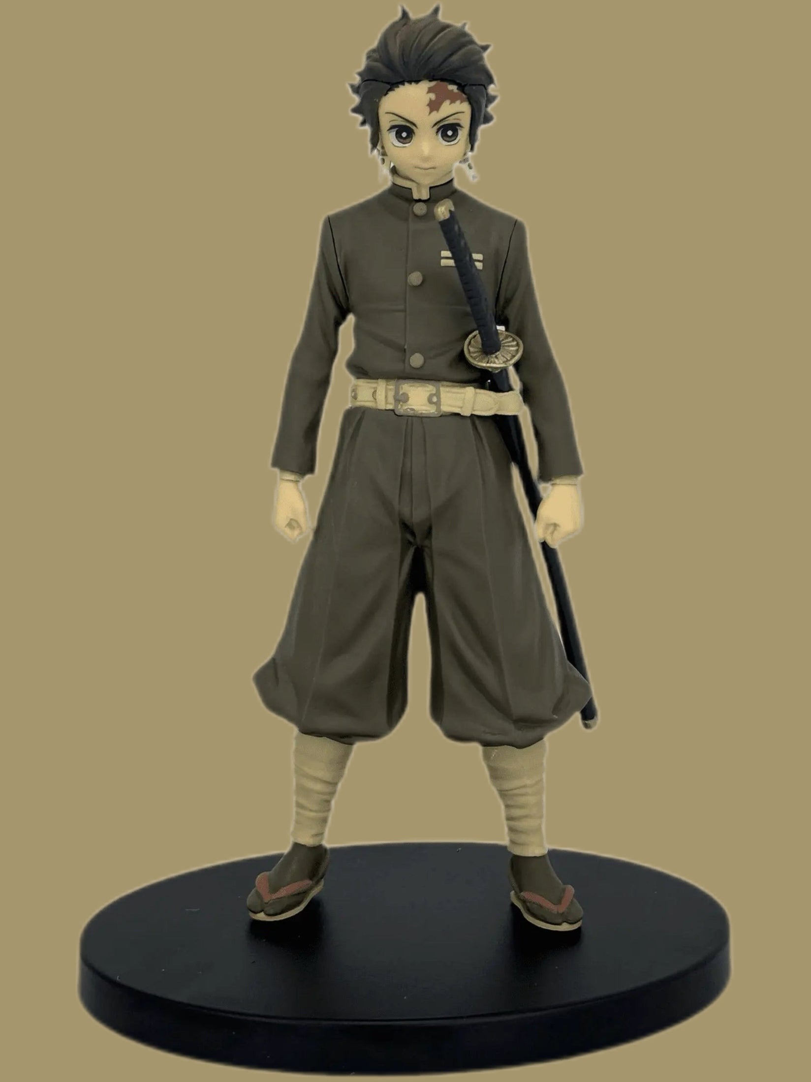 FIGURA KIMETSU NO YAIBA TANJIRO KAMADO SEPIA MUY BUEN ESTADO
