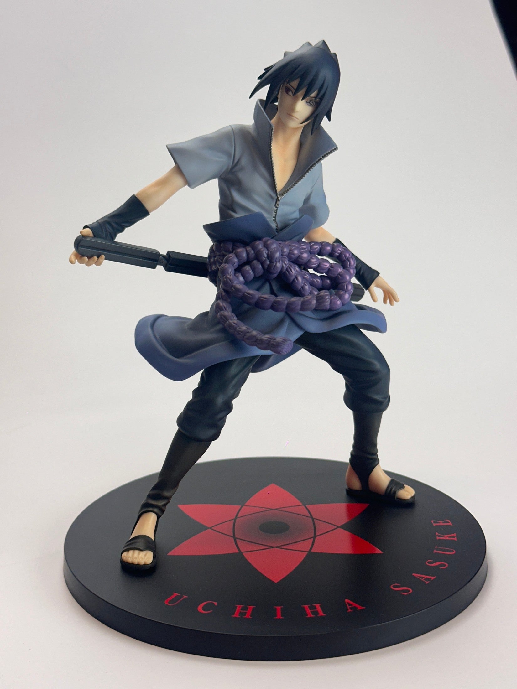 FIGURA NARUTO SHIPPUDEN SASUKE UCHIHA MEGAHOUSE MUY BUEN ESTADO Megahouse Otaku Village
