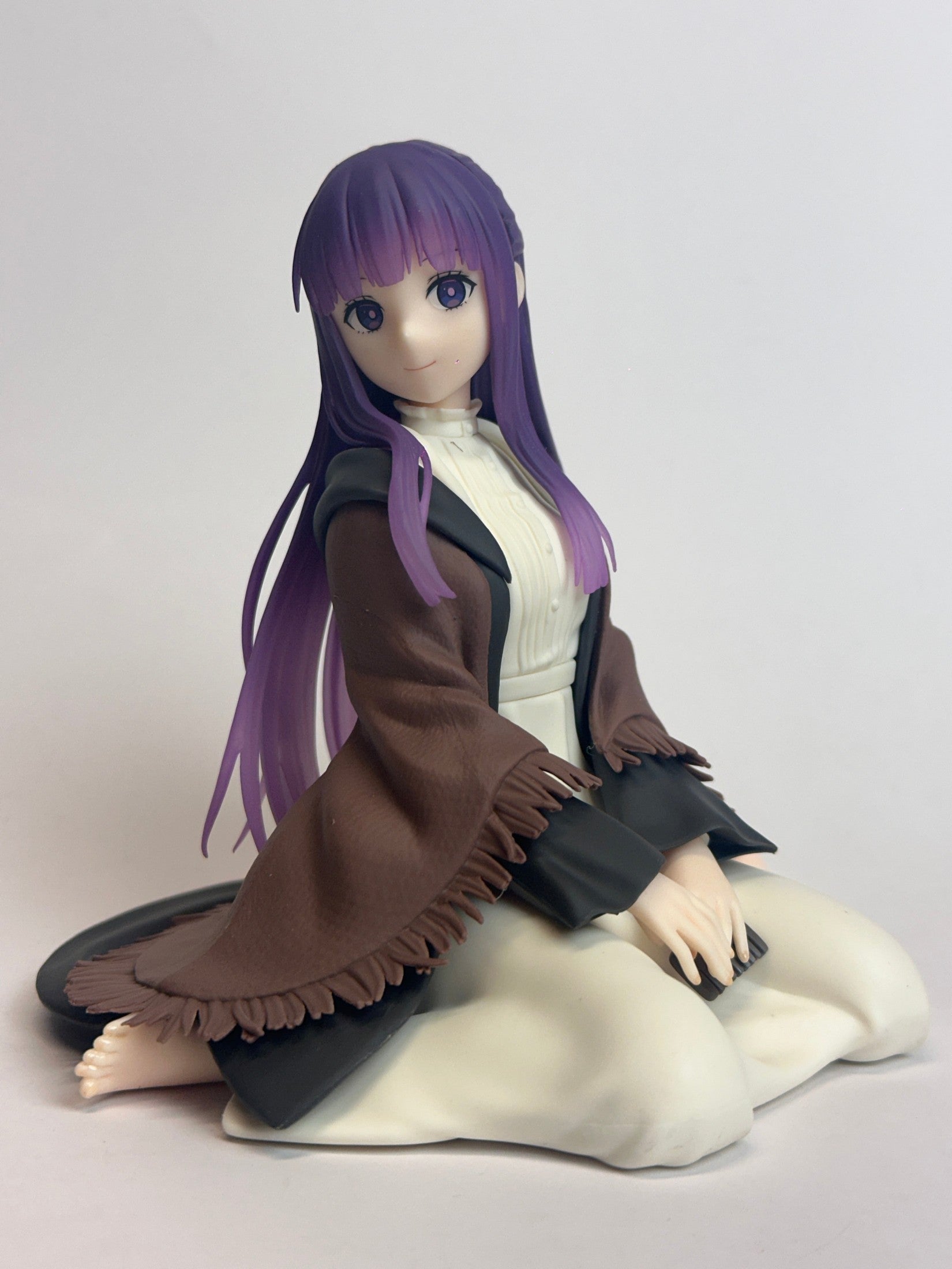 FRIEREN BEYOND JOURNEY'S END FIGURA FERM DESKTOP CUTE MUY BUEN ESTADO