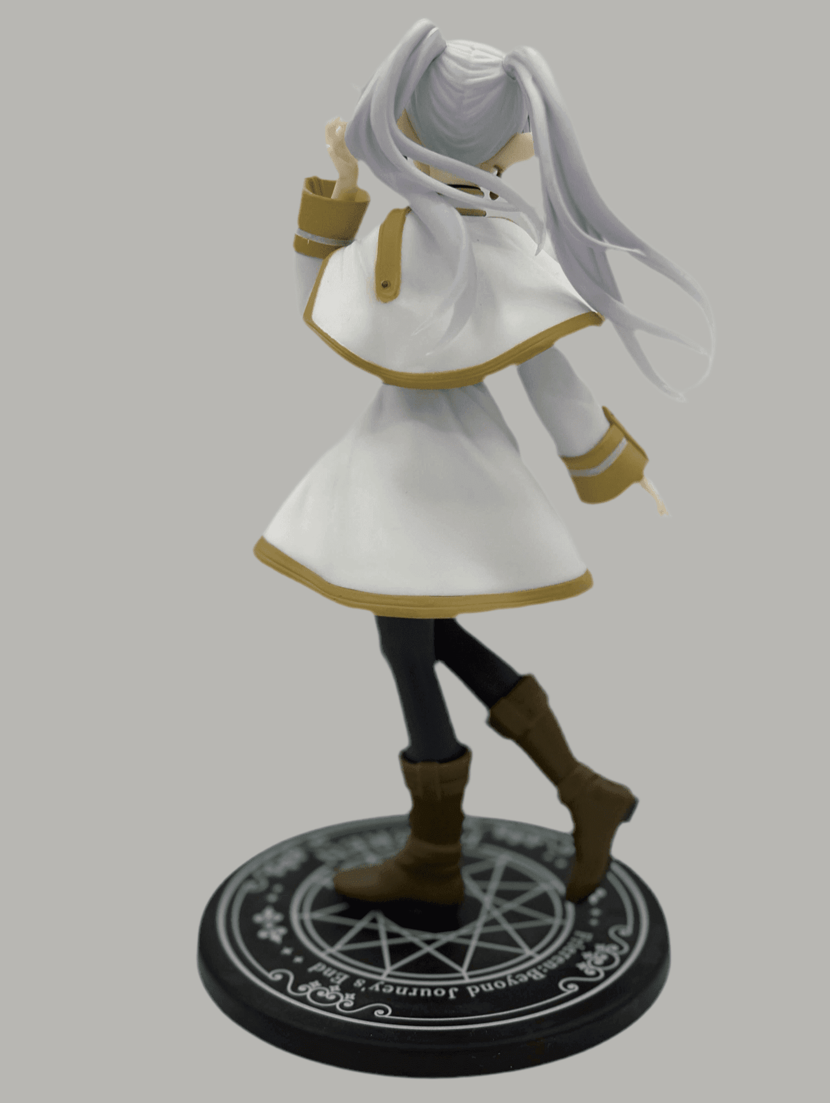 FRIEREN BEYOND JOURNEYS END FIGURA FRIEREN COREFUL MUY BUEN ESTADO Taito Otaku Village