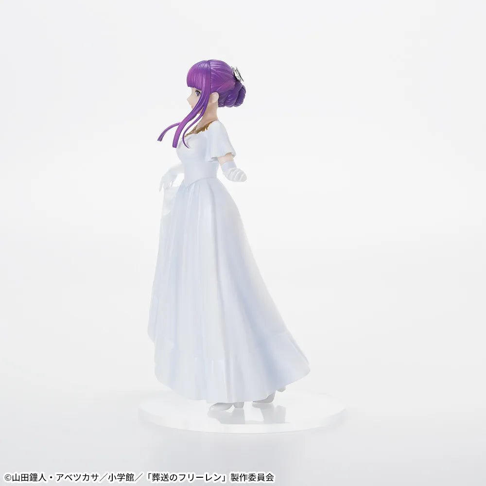 FRIEREN BEYOND JOURNEY'S END FIGURA FERN “BALL AT FORLICH” SEGA LUMINASTA MUY BUEN ESTADO