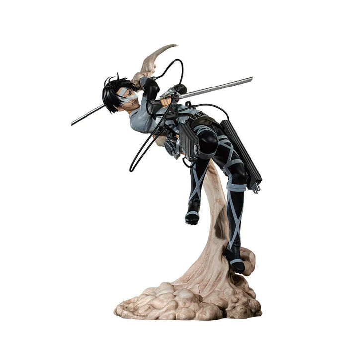 ICHIBAN KUJI ATAQUE A TITAN RUMBLING - FIGURA LEVI ACKERMAN LOTE B PRECINTADA PREVENTA 3-4 SEM.