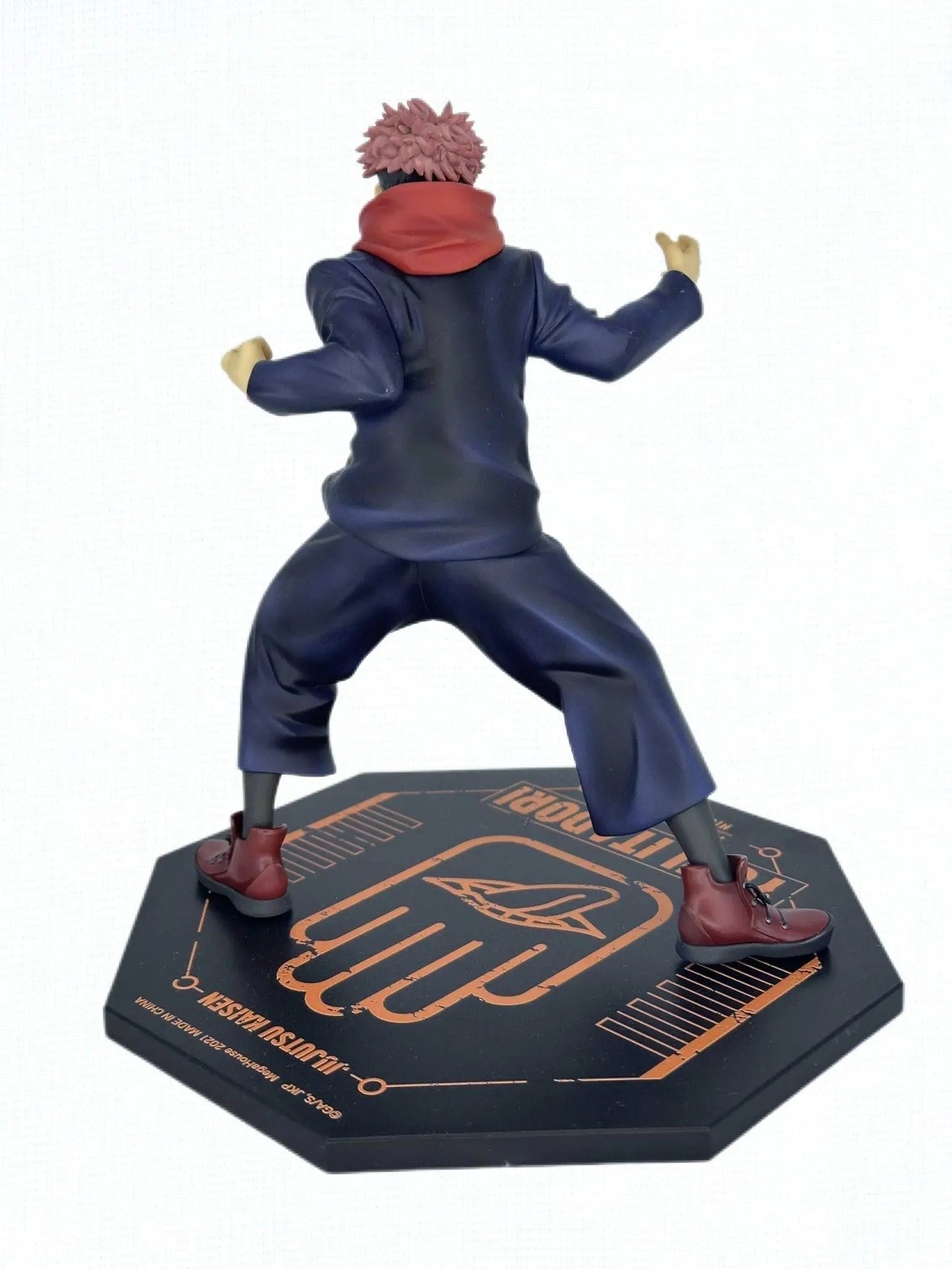 JUJUTSU KAISEN FIGURA YUJI ITADORI MEGAHOUSE MUY BUEN ESTADO