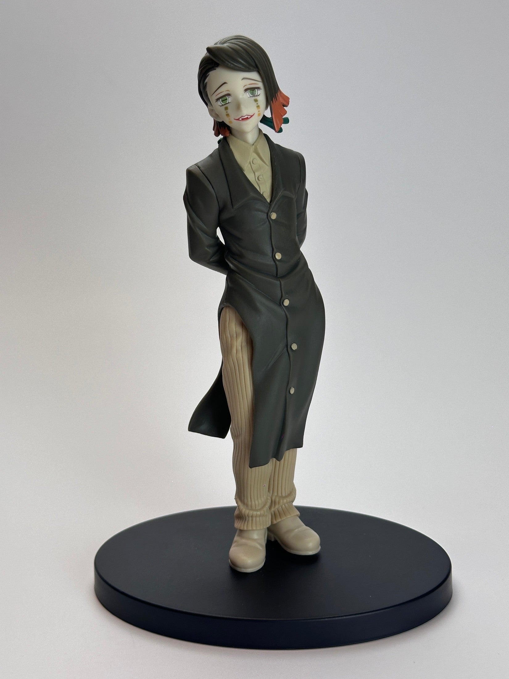 KIMETSU NO YAIBA FIGURA ENMU SEPIA VER. MUY BUEN ESTADO Banpresto Otaku Village