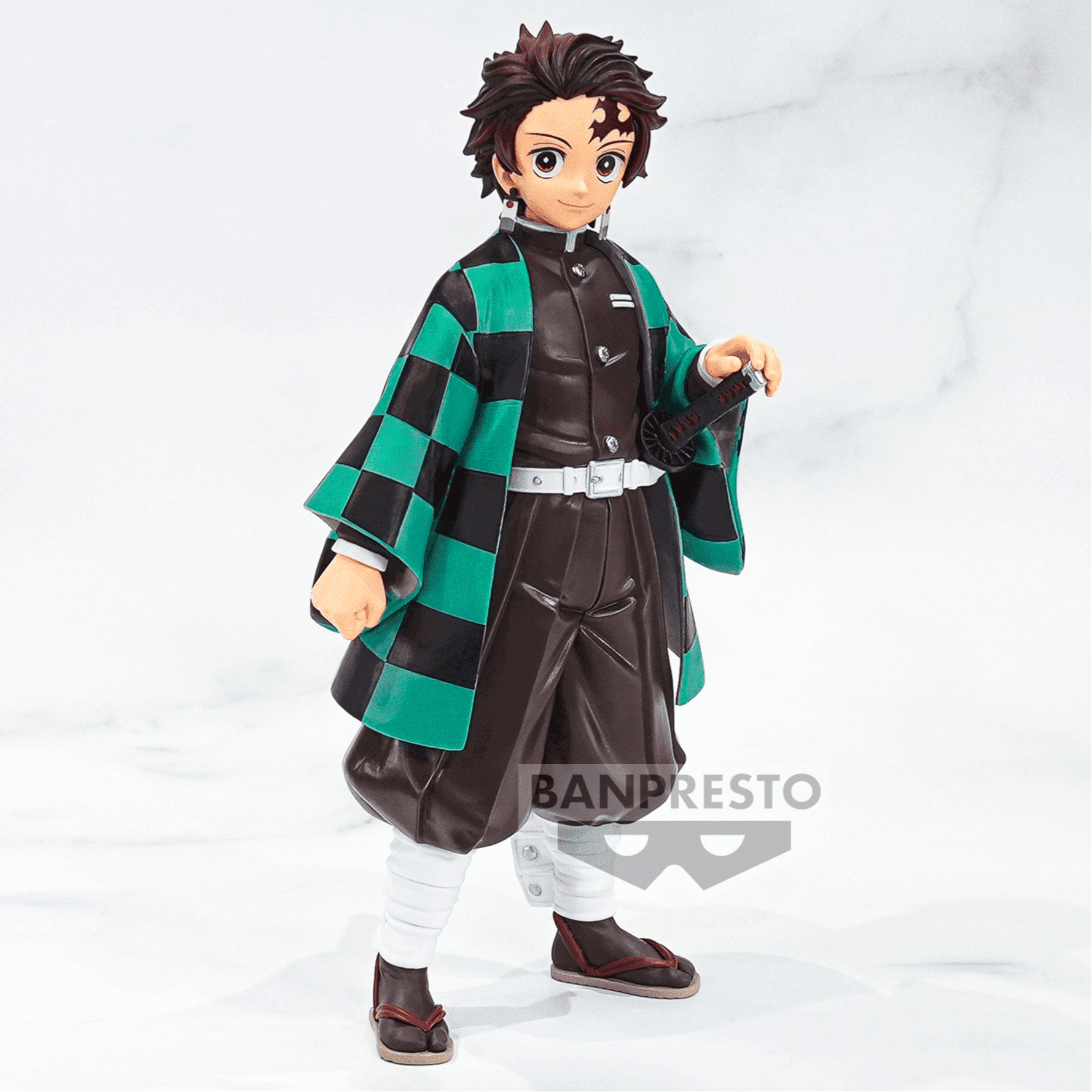 KIMETSU NO YAIBA FIGURA FIGURA TANJIRO KAMADO GRANDISTA COMO NUEVA PREVENTA 3-4 sem.