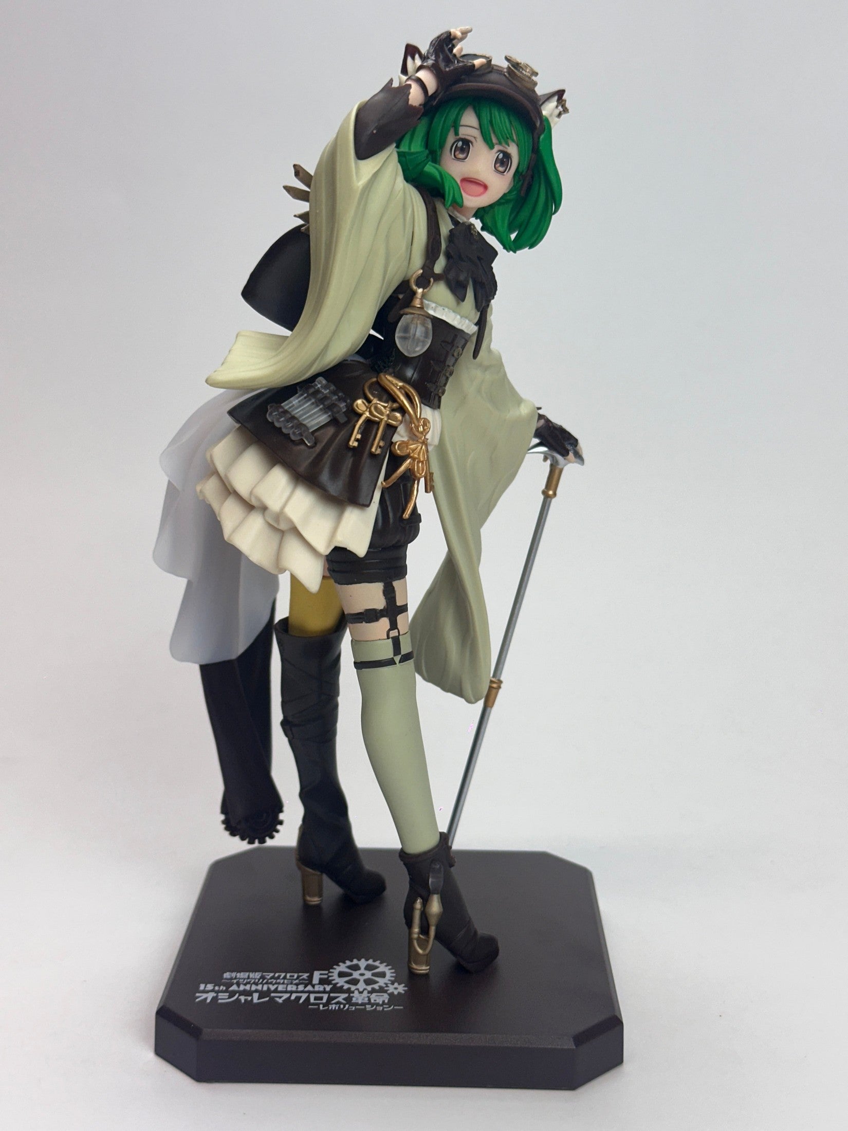 LABYRINTH OF TIME MACROSS FRONTIER FIGURA RANKA LEE FIGURIZMA MUY BUEN ESTADO