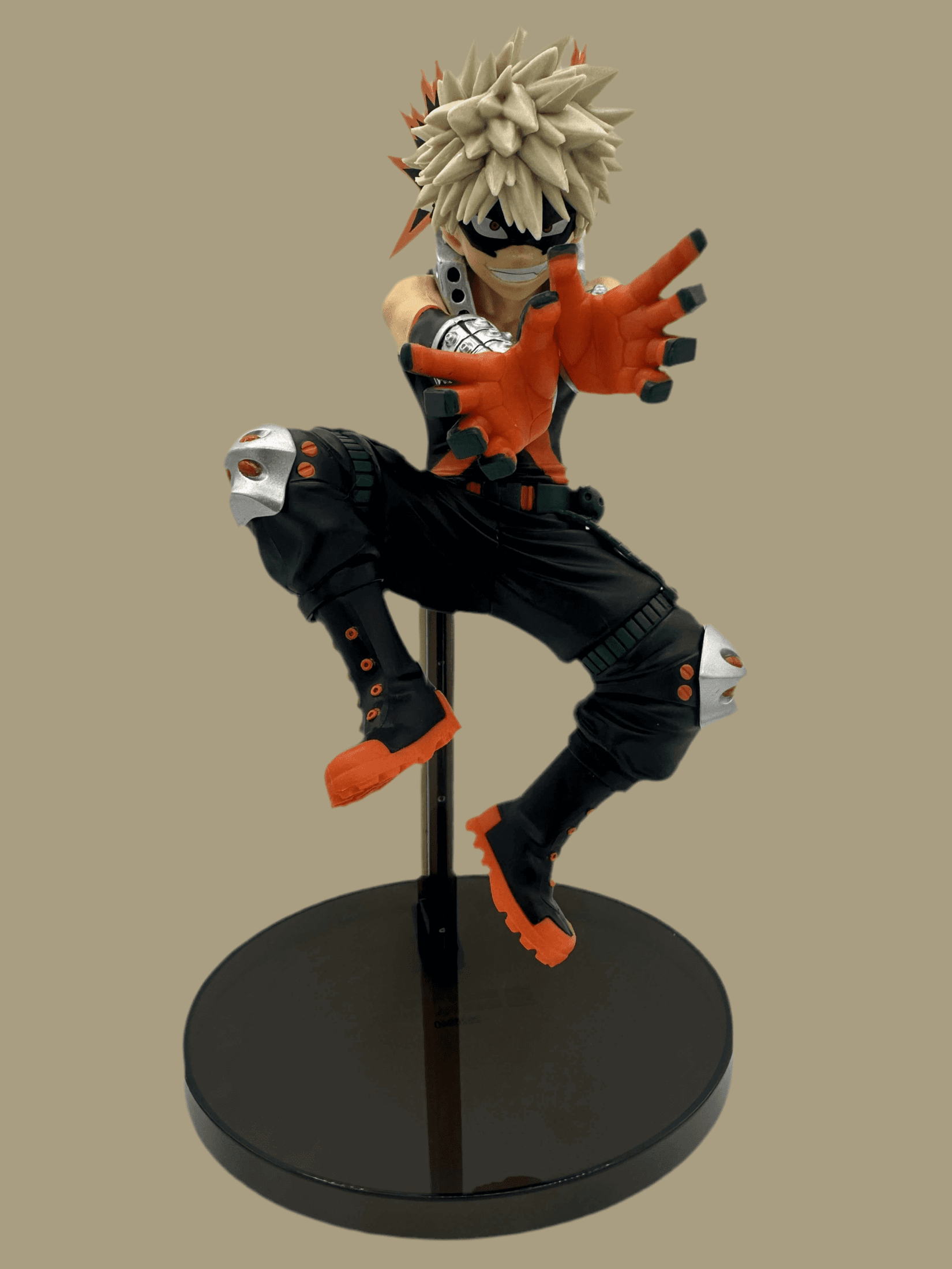 MY HERO ACADEMIA FIGURA KATSUKI BAKUGO MHA THE AMAZING HEROES VOL.30 COMO NUEVA
