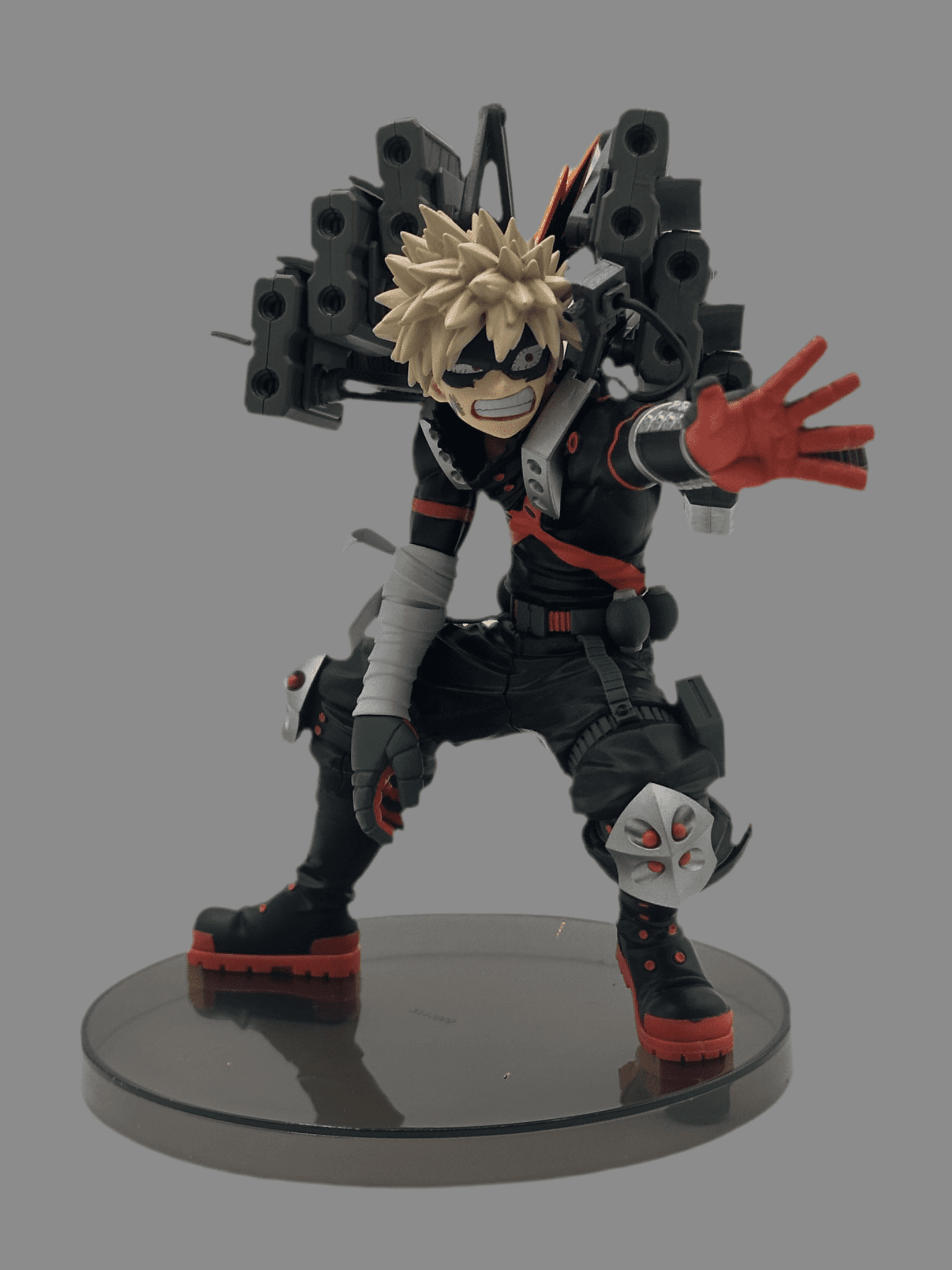 MY HERO ACADEMIA THE AMAZING HEROES PLUS II KATSUKI BAKUGO COMO NUEVA