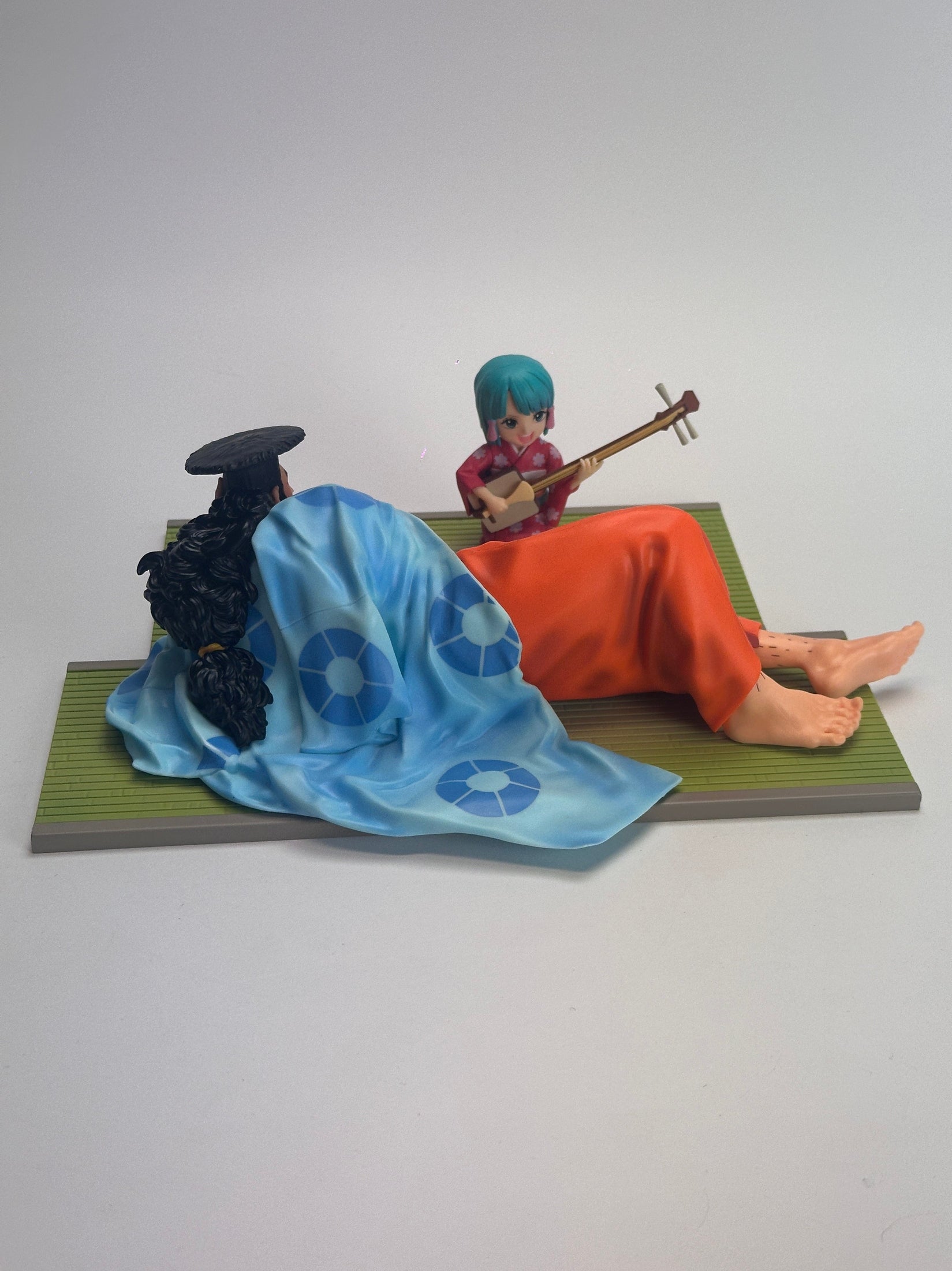 ONE PIECE FIGURA ICHIBAN KUJI REVIBLE MOMENT II - FIGURA ODEN Y HIYORI PREMIO C MUY BUEN ESTADO