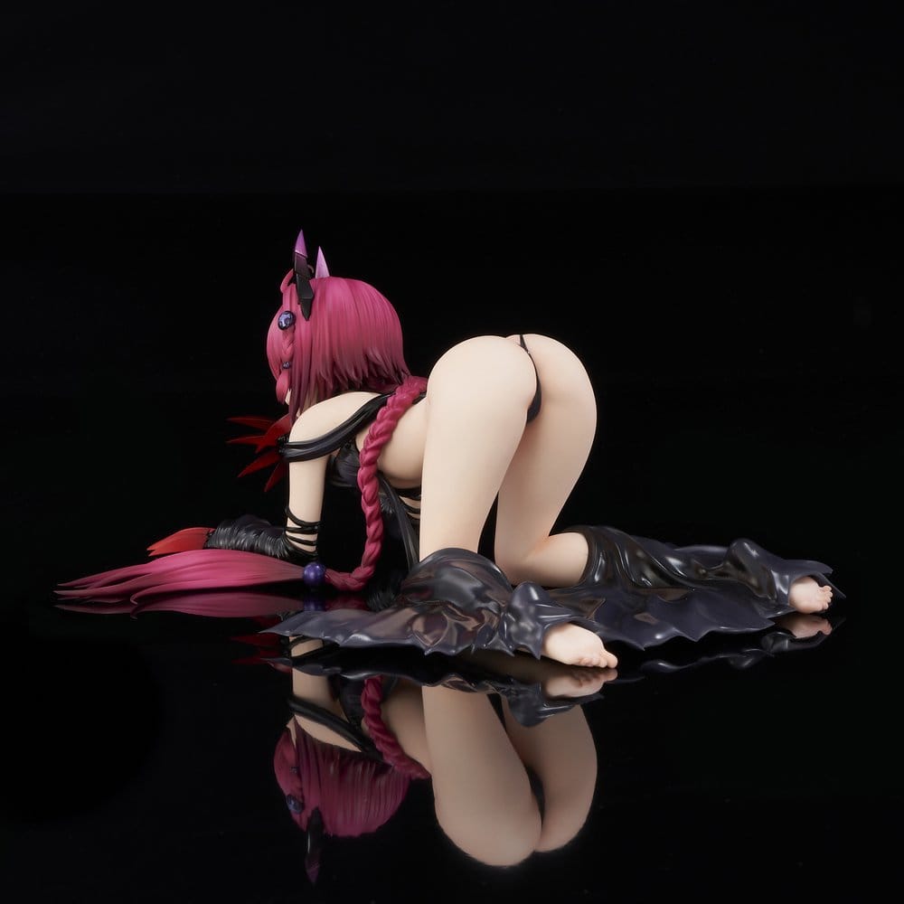 TO LOVE RU DARKNESS FIGURA PVC 1/6 MEA KUROSAKI DARKNESS VER. RENEWAL PACKAGE EDITION