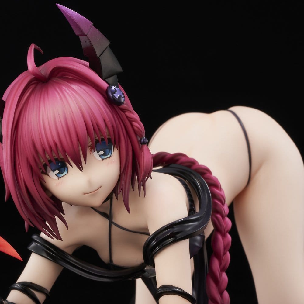 TO LOVE RU DARKNESS FIGURA PVC 1/6 MEA KUROSAKI DARKNESS VER. RENEWAL PACKAGE EDITION