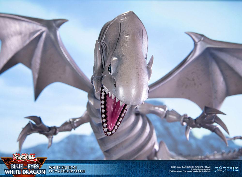 YU-GI-OH! ESTATUA PVC BLUE-EYES WHITE DRAGON WHITE EDITION