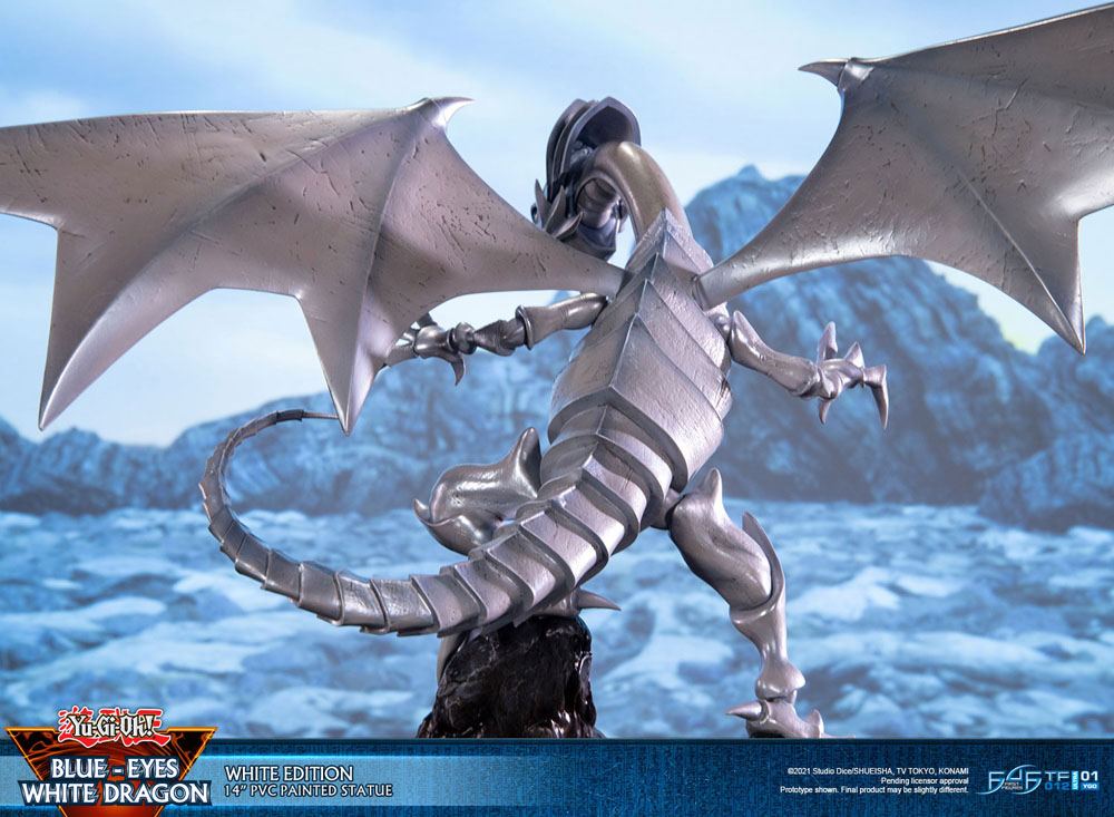 YU-GI-OH! ESTATUA PVC BLUE-EYES WHITE DRAGON WHITE EDITION
