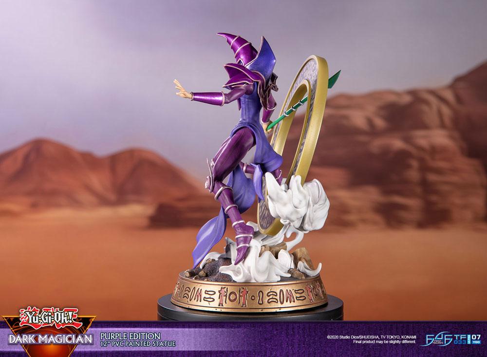 YU-GI-OH! ESTATUA PVC DARK MAGICIAN PURPLE VERSION