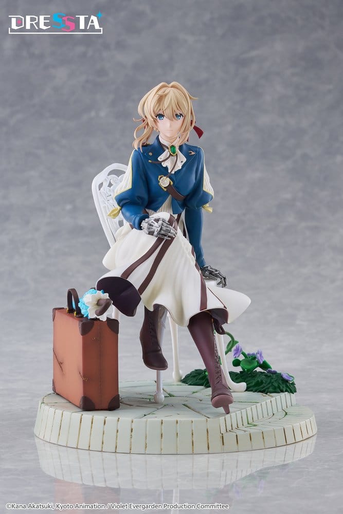 Violet Evergarden Figura PVC Dressta Violet Evergarden - Taito